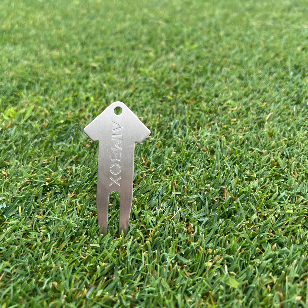 AimBox Ball Marker & Divot Tool